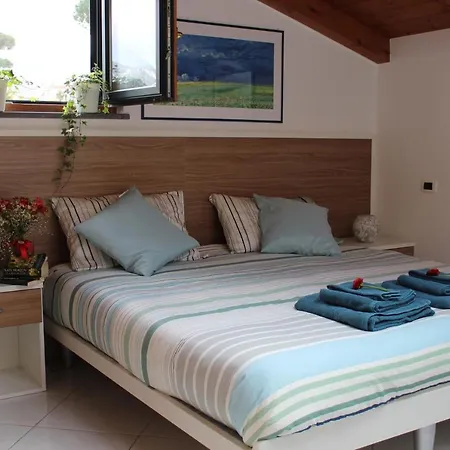 Domus Liberty Bed & Breakfast 4*